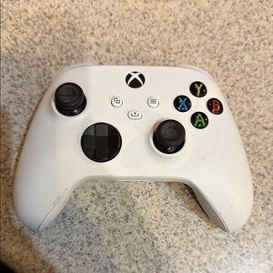 Xbox Wireless Controller - White